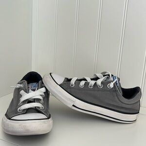 Converse size 1